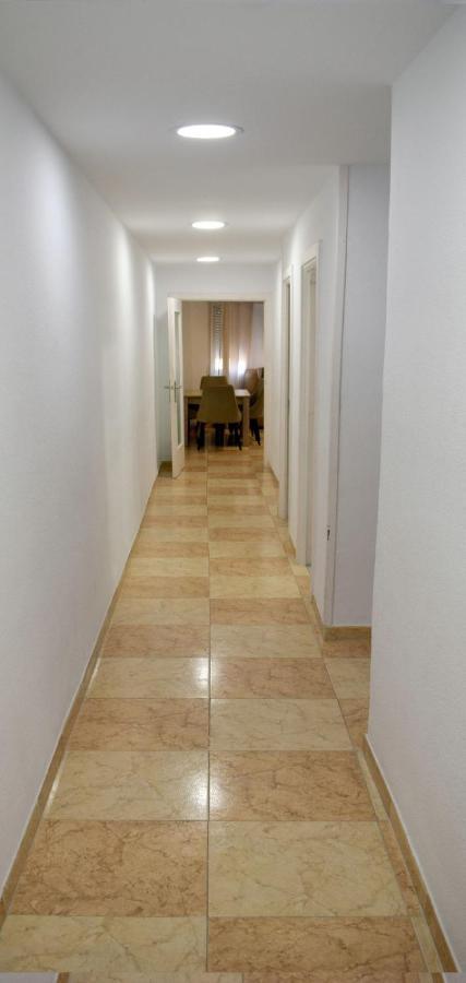 Apartamentos Atlas Terrassa II Exterior photo